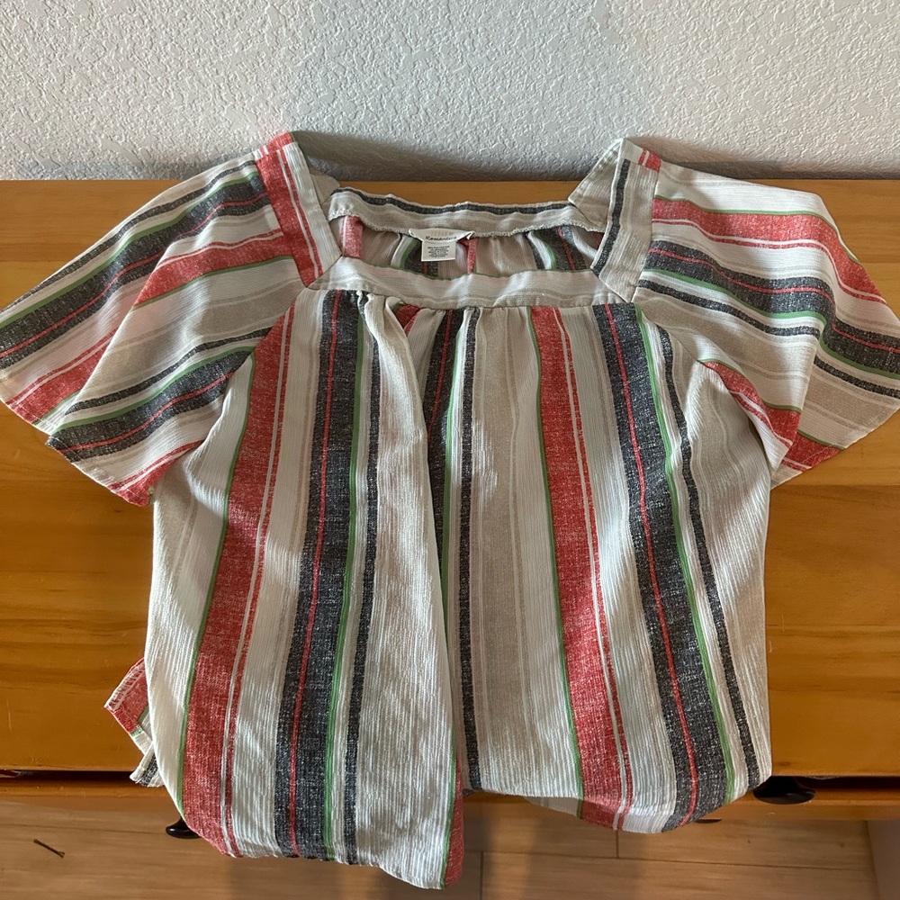 striped shirt